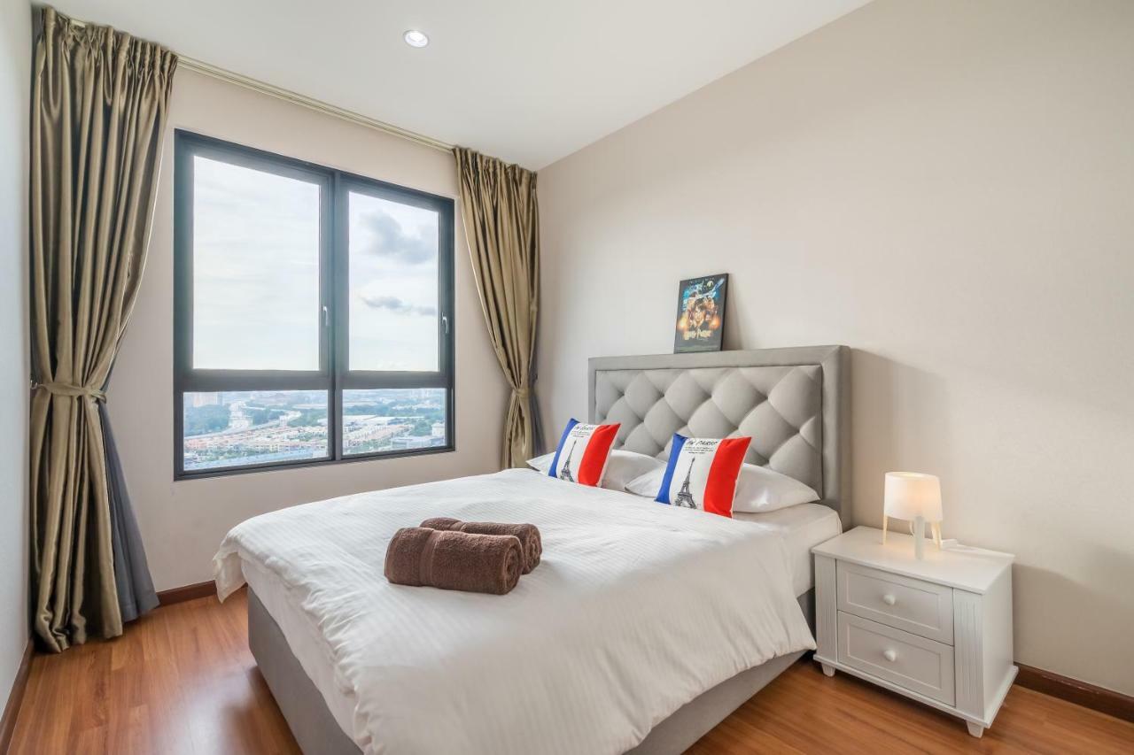 Hostahome Suites At I-City, Central Mall Шах-Алам Экстерьер фото