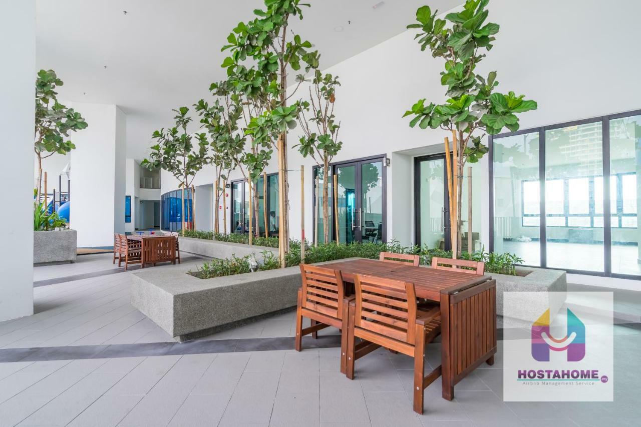 Hostahome Suites At I-City, Central Mall Шах-Алам Экстерьер фото