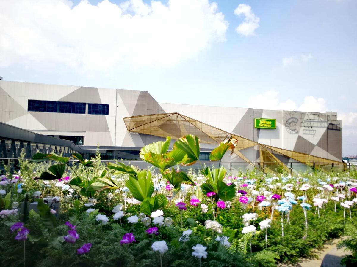 Hostahome Suites At I-City, Central Mall Шах-Алам Экстерьер фото